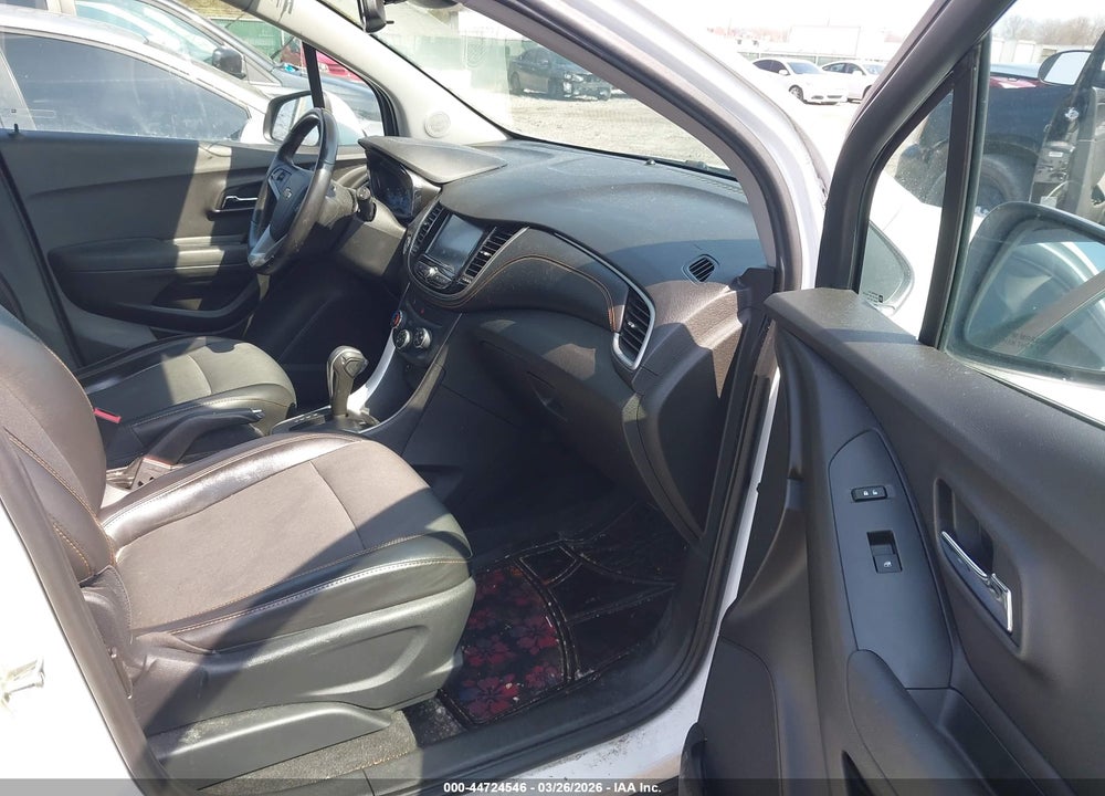 2017 CHEVROLET TRAX LT VIN: 3GNCJLSB4HL188568