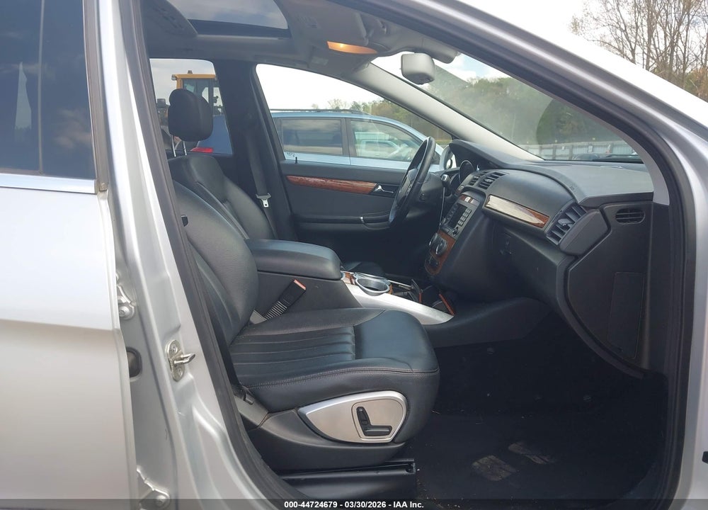 2008 MERCEDES-BENZ R 350 VIN: 4JGCB56E78A080132