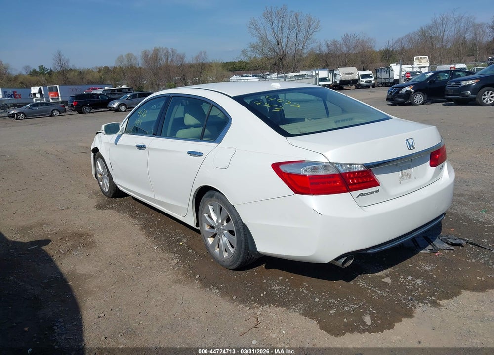 2013 HONDA ACCORD EX-L V-6 VIN: 1HGCR3F88DA001383