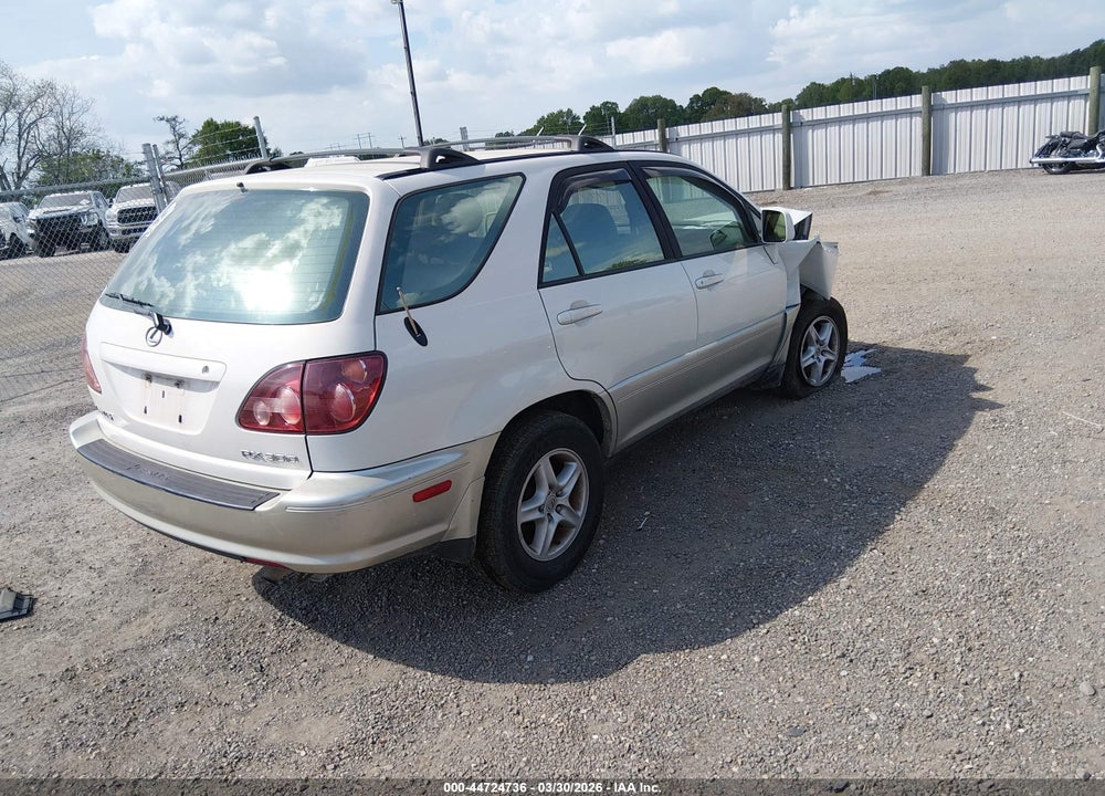 2000 LEXUS RX 300 VIN: JT6GF10U9Y0075580