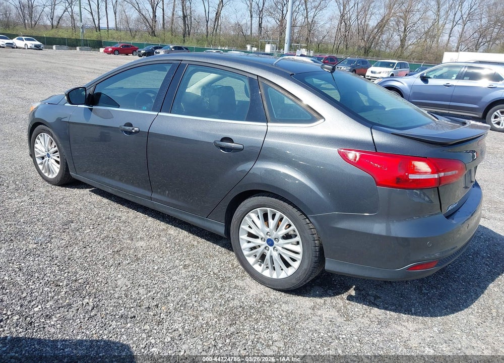 2017 FORD FOCUS TITANIUM VIN: 1FADP3J23HL227410