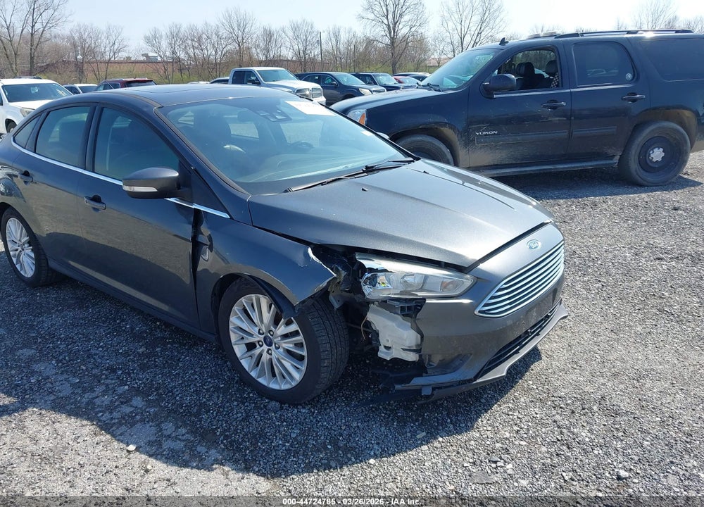 2017 FORD FOCUS TITANIUM VIN: 1FADP3J23HL227410