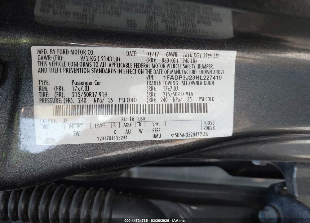 2017 FORD FOCUS TITANIUM VIN: 1FADP3J23HL227410
