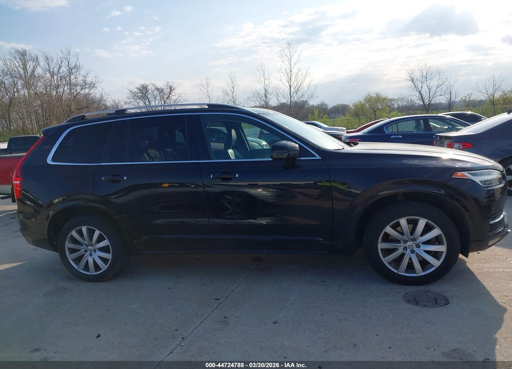 2016 VOLVO XC90 T6 MOMENTUM VIN: YV4A22PK1G1045712