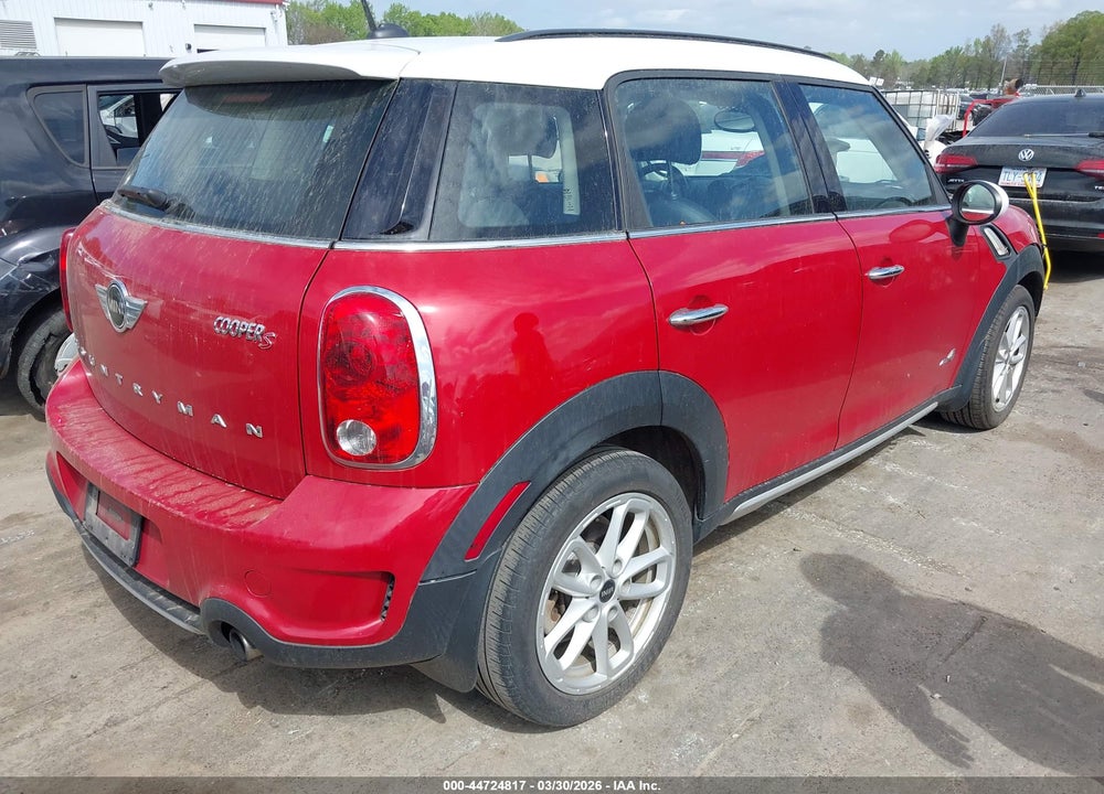 2016 MINI COUNTRYMAN COOPER S VIN: WMWZC5C5XGWU20243