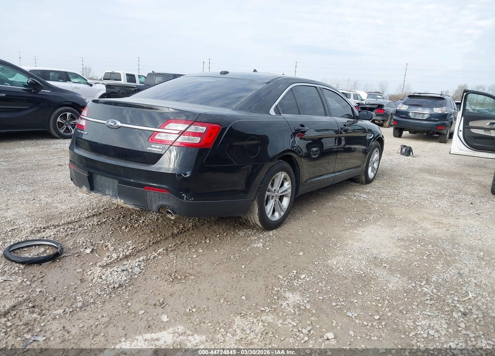 2016 FORD TAURUS SEL VIN: 1FAHP2E83GG105700