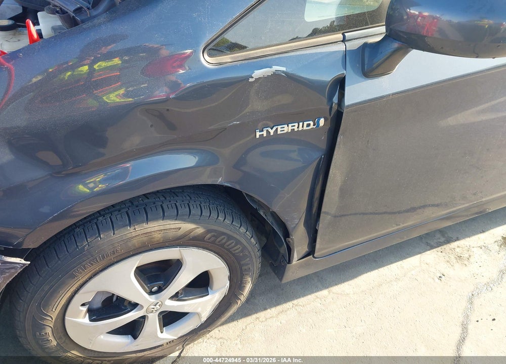 2013 TOYOTA PRIUS THREE VIN: JTDKN3DU7D1701711