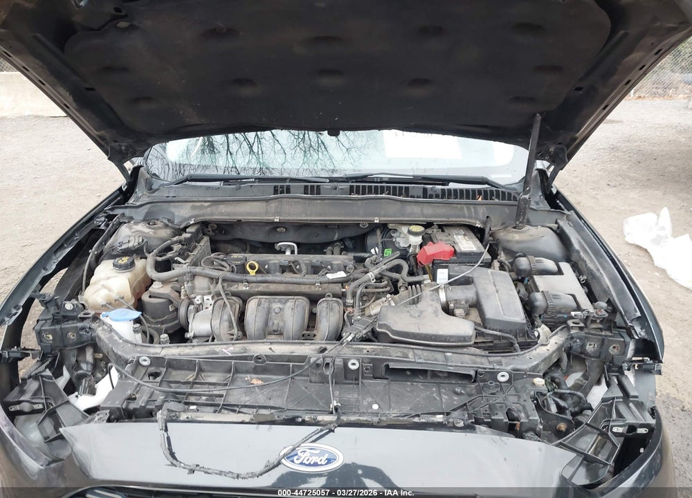 2015 FORD FUSION SE VIN: 3FA6P0H72FR300015