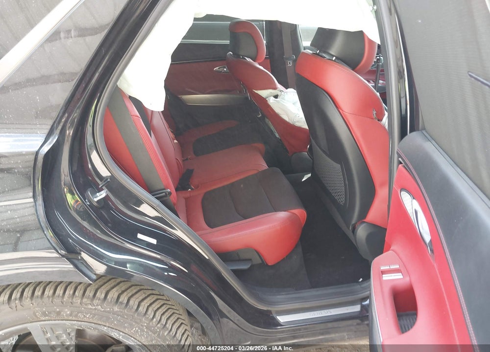 2022 GENESIS GV70 2.5T AWD VIN: KMUMADTB8NU033702