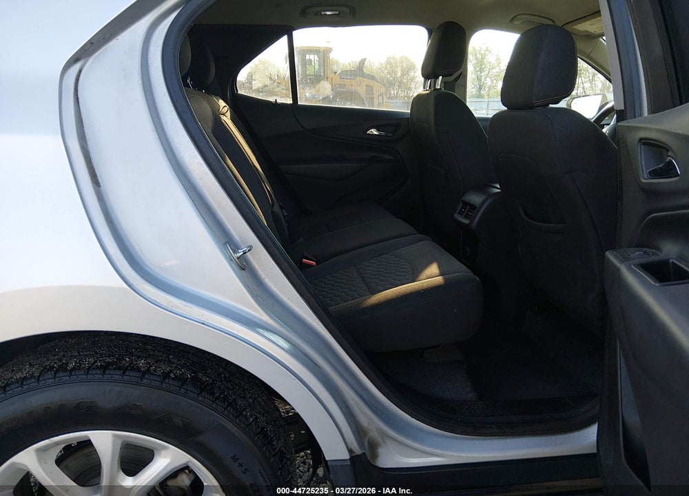 2018 CHEVROLET EQUINOX LT VIN: 2GNAXSEV9J6273132
