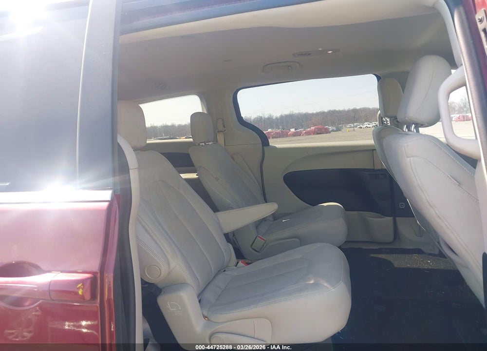 2017 CHRYSLER PACIFICA LX VIN: 2C4RC1CG9HR648807