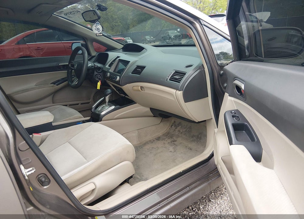 2010 HONDA CIVIC LX VIN: 2HGFA1F53AH540750
