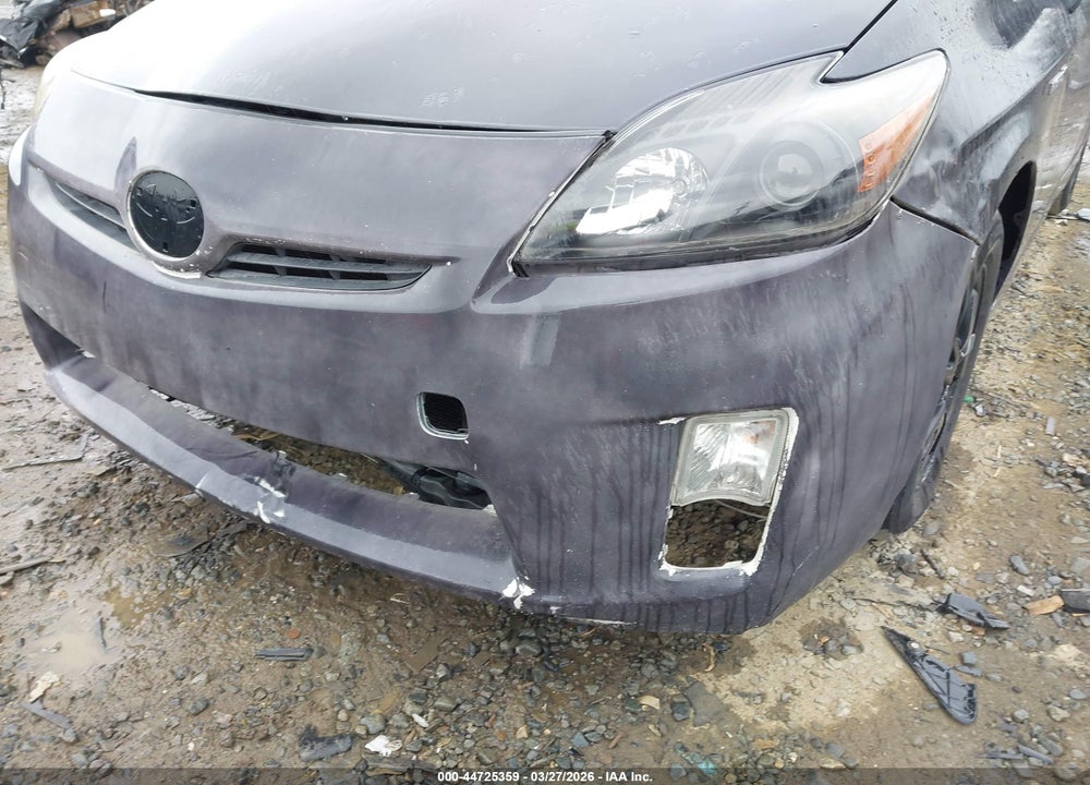 2011 TOYOTA PRIUS THREE VIN: JTDKN3DUXB5323650