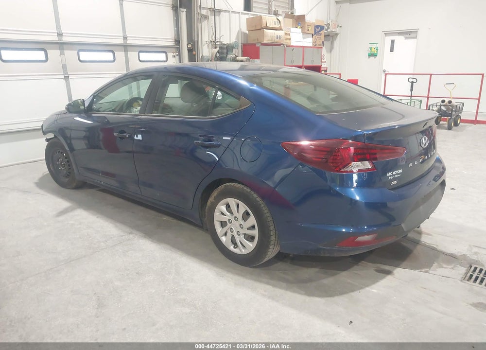 2019 HYUNDAI ELANTRA SE VIN: 5NPD74LF4KH496365