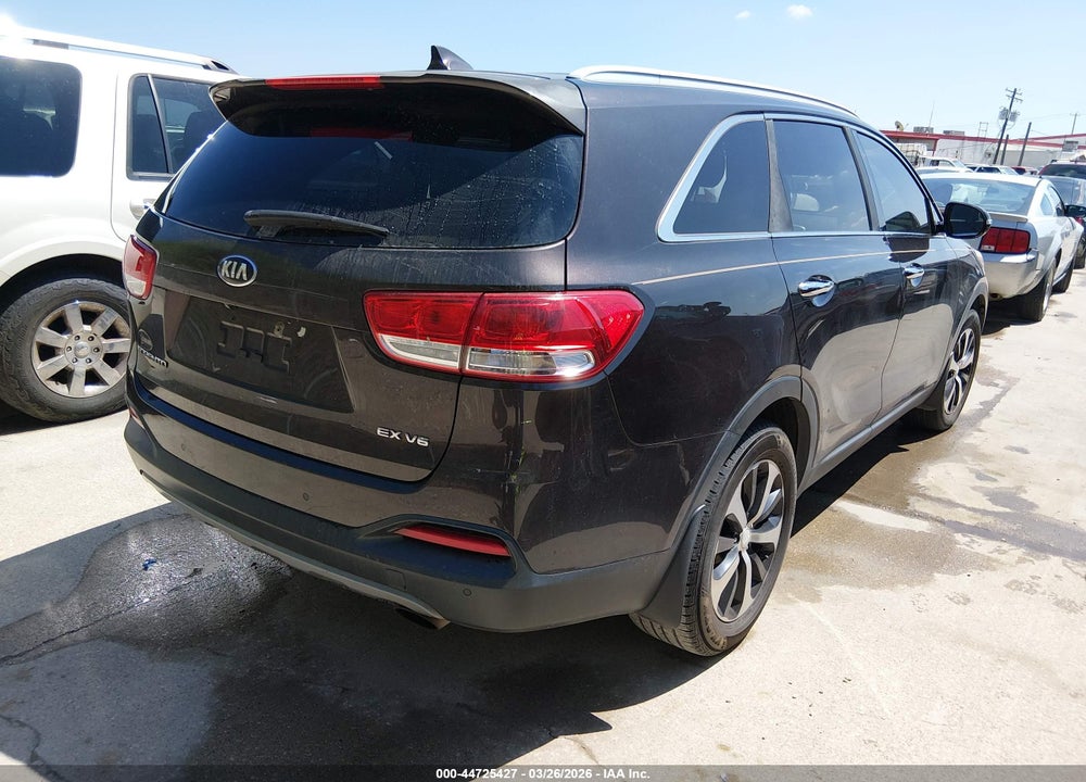 2016 KIA SORENTO EX VIN: 5XYPH4A59GG135197