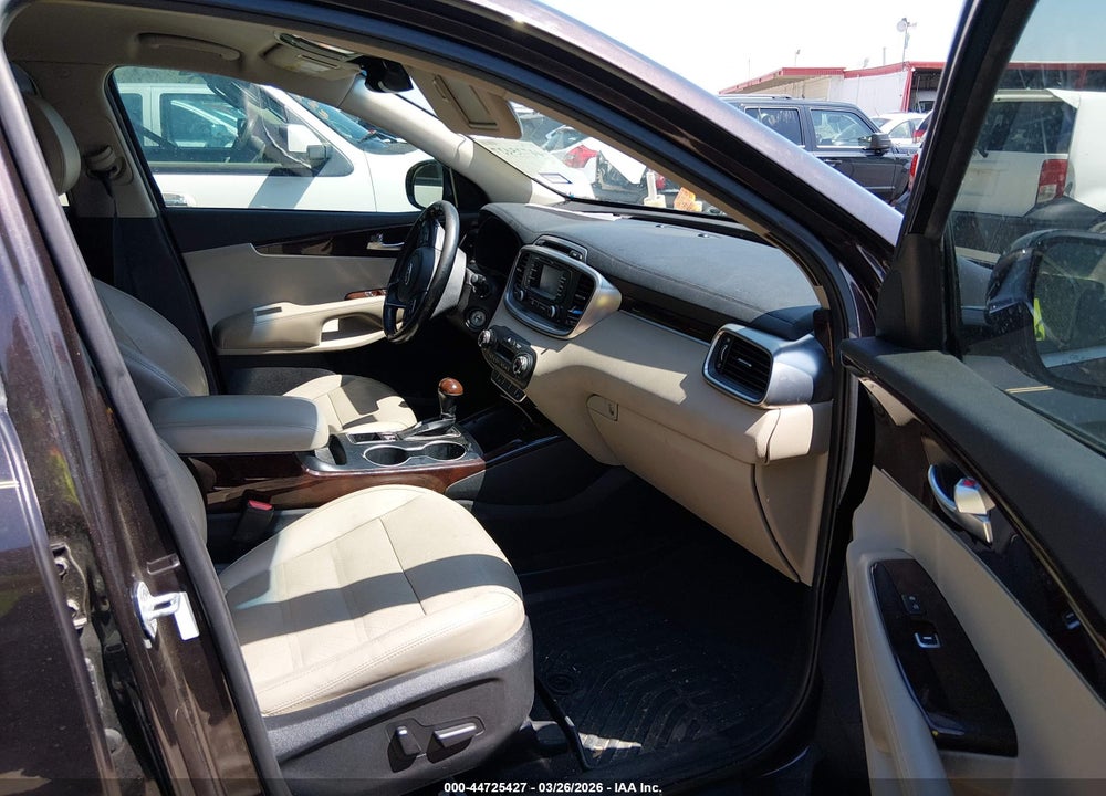 2016 KIA SORENTO EX VIN: 5XYPH4A59GG135197