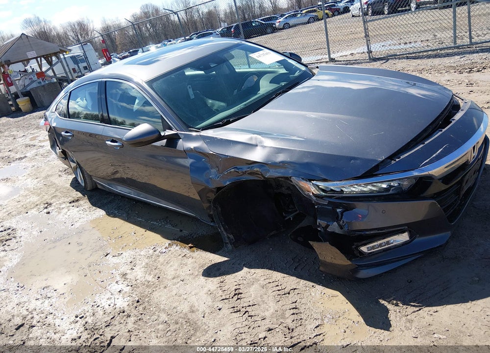 2018 HONDA ACCORD TOURING VIN: 1HGCV1F95JA197870
