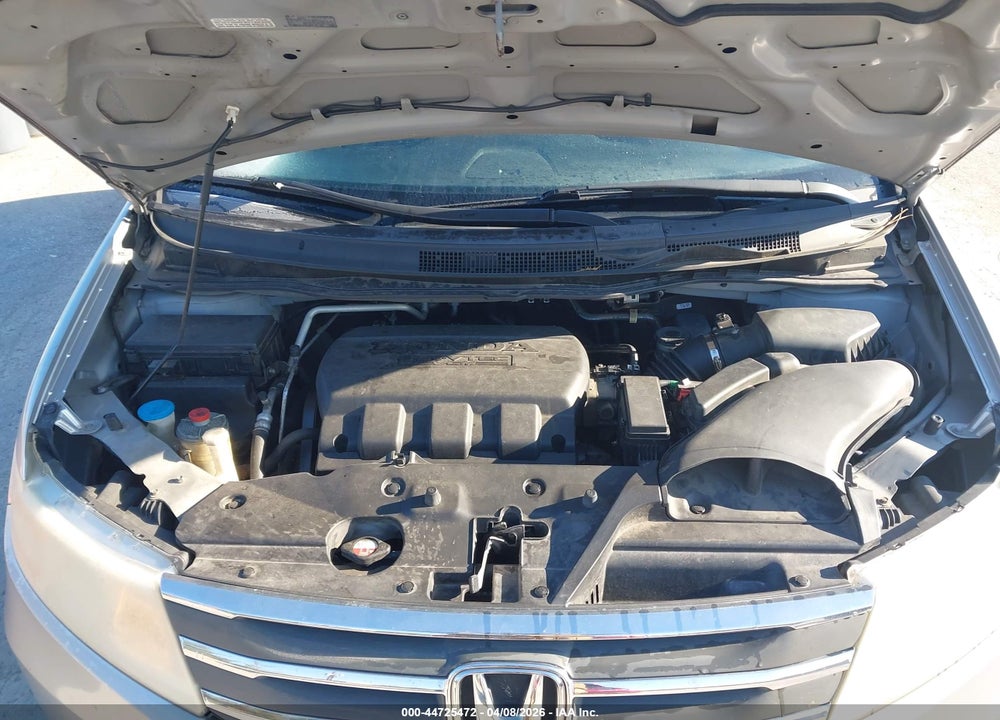 2011 HONDA ODYSSEY EX-L VIN: 5FNRL5H64BB058735