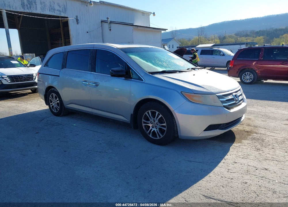 2011 HONDA ODYSSEY EX-L VIN: 5FNRL5H64BB058735