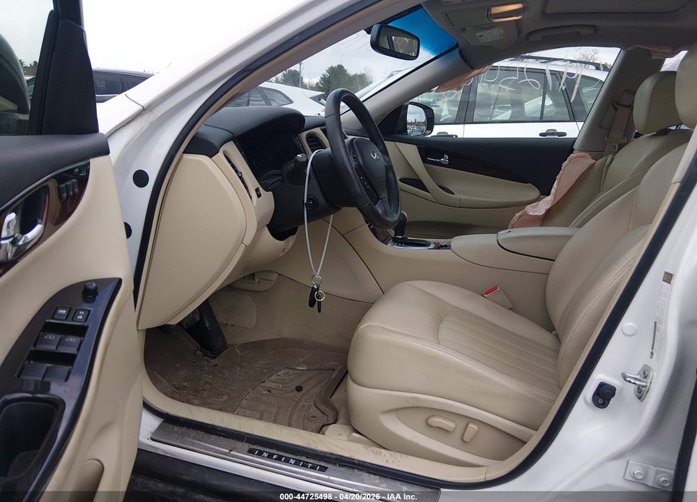 2017 INFINITI QX50 VIN: JN1BJ0RR1HM412054