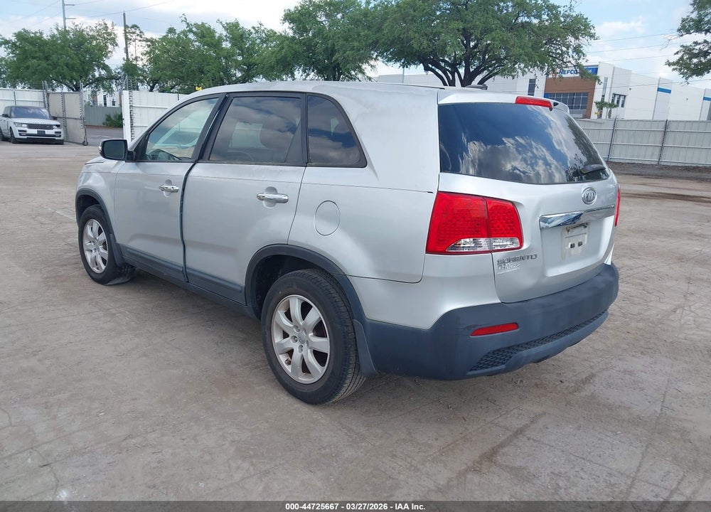 2012 KIA SORENTO LX VIN: 5XYKT3A12CG255353