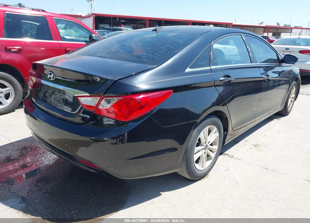 2013 HYUNDAI SONATA GLS VIN: 5NPEB4AC7DH778773