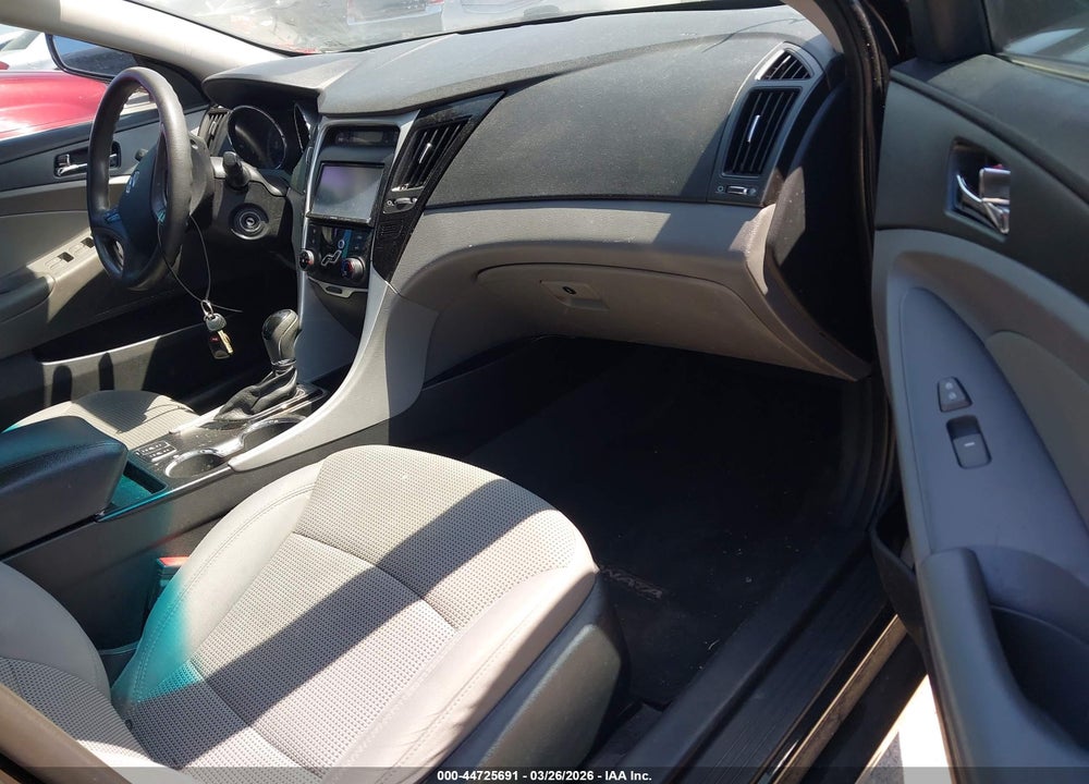 2013 HYUNDAI SONATA GLS VIN: 5NPEB4AC7DH778773