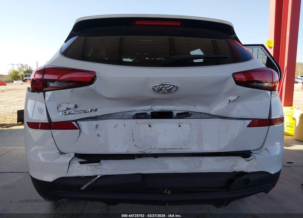 2021 HYUNDAI TUCSON VALUE VIN: KM8J33A40MU300145