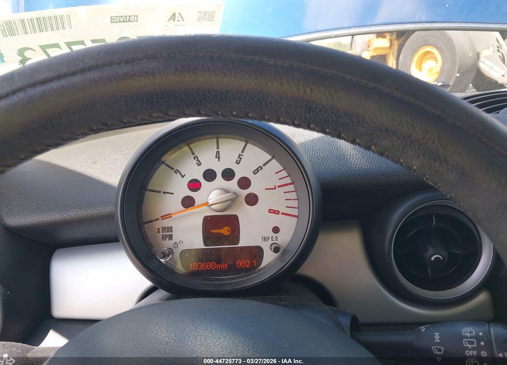 2013 MINI HARDTOP COOPER VIN: WMWSU3C51DT685522