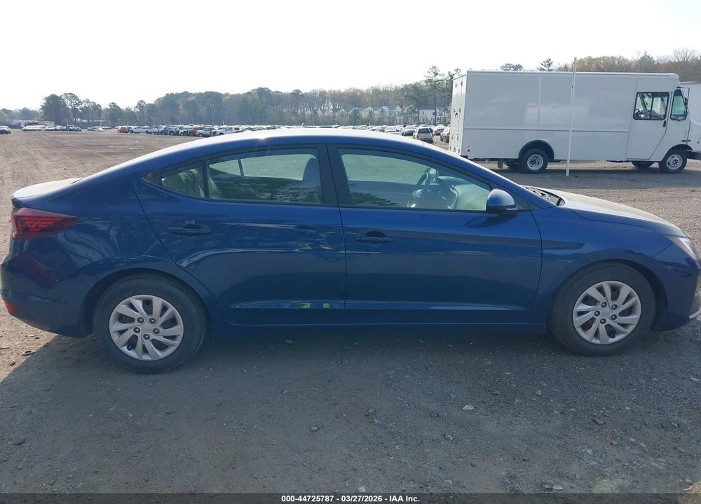 2019 HYUNDAI ELANTRA SE VIN: 5NPD74LF3KH492789