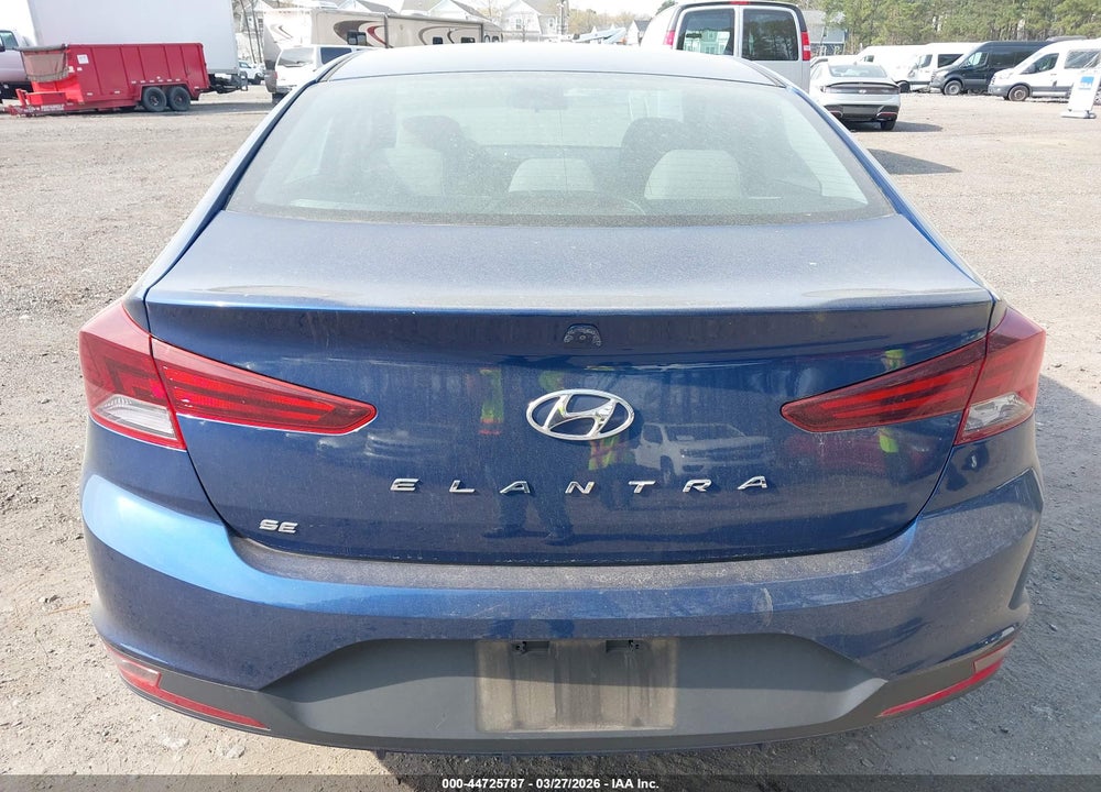 2019 HYUNDAI ELANTRA SE VIN: 5NPD74LF3KH492789