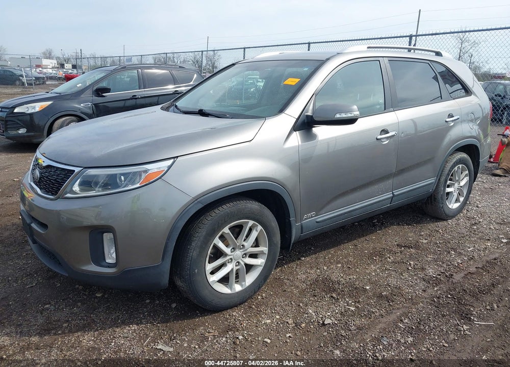 2014 KIA SORENTO LX V6 VIN: 5XYKTDA77EG530955