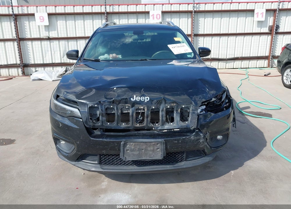 2019 JEEP CHEROKEE LATITUDE FWD VIN: 1C4PJLCB4KD240836