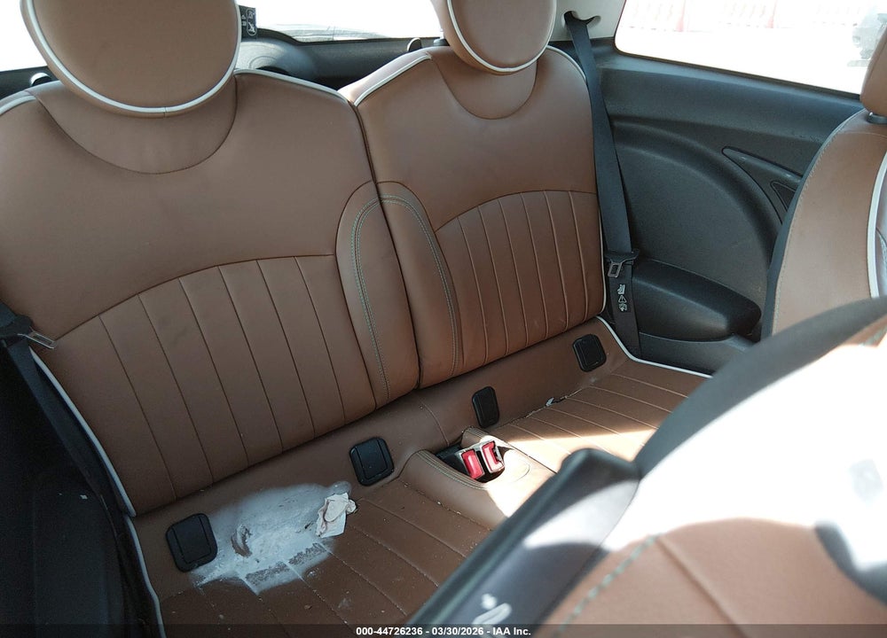 2010 MINI COOPER S VIN: WMWMF7C57ATX45258