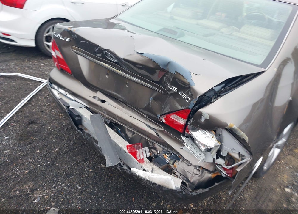 2005 LEXUS LS 430 VIN: JTHBN36F150182384