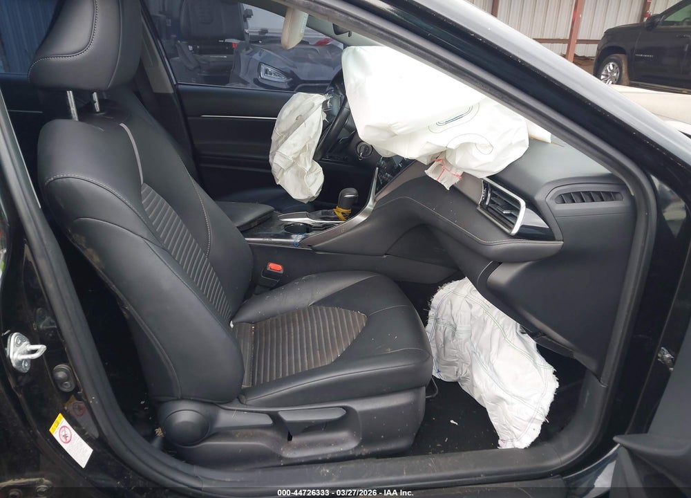 2018 TOYOTA CAMRY SE VIN: JTNB11HK0J3021816