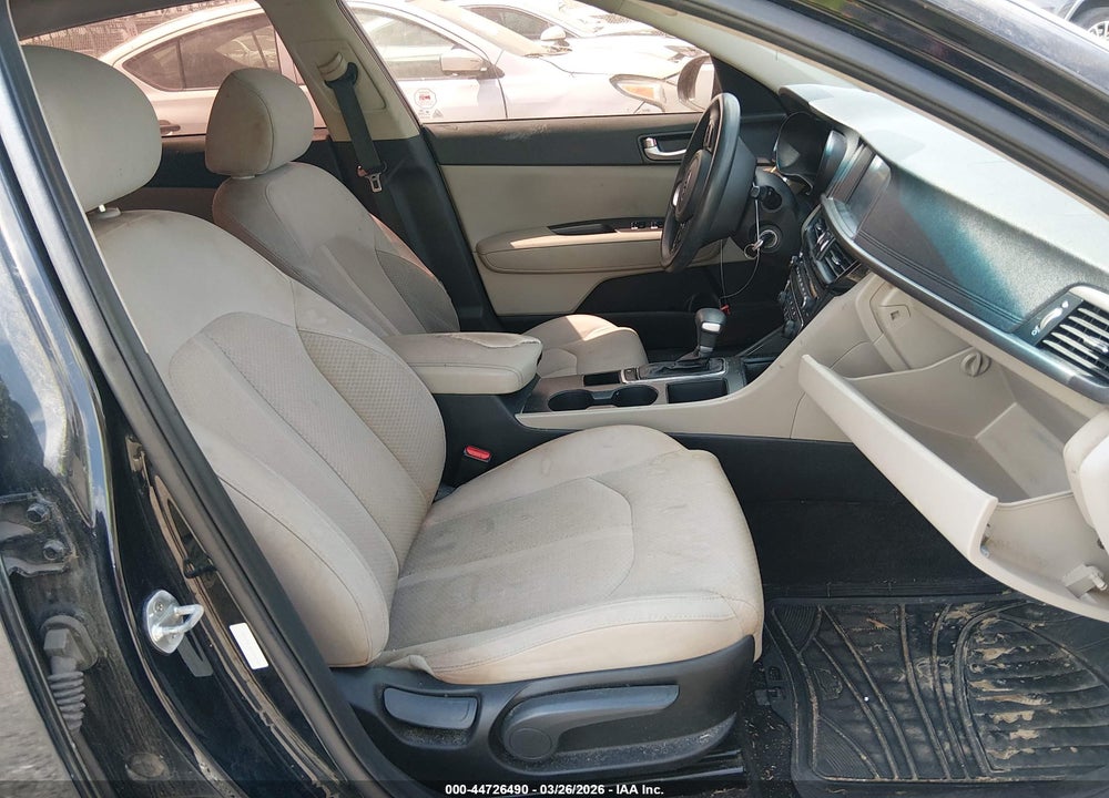 2018 KIA OPTIMA LX VIN: 5XXGT4L36JG248708