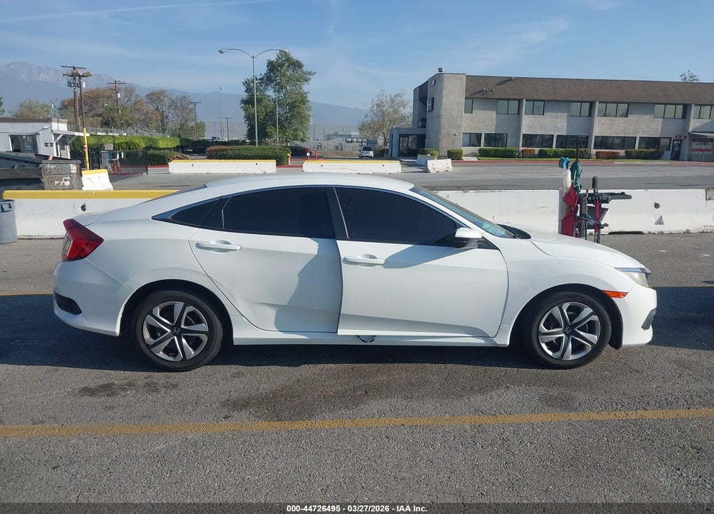 2016 HONDA CIVIC LX VIN: 2HGFC2F52GH537976