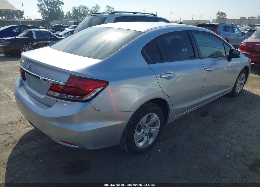 2015 HONDA CIVIC LX VIN: 2HGFB2F55FH516668