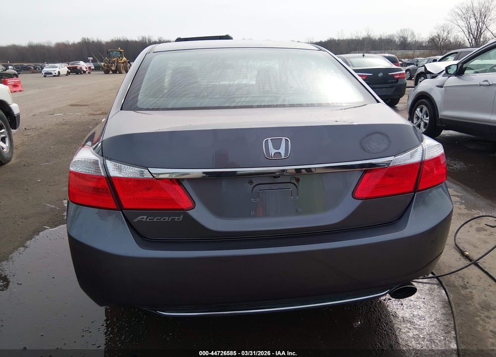 2015 HONDA ACCORD LX VIN: 1HGCR2F36FA137965