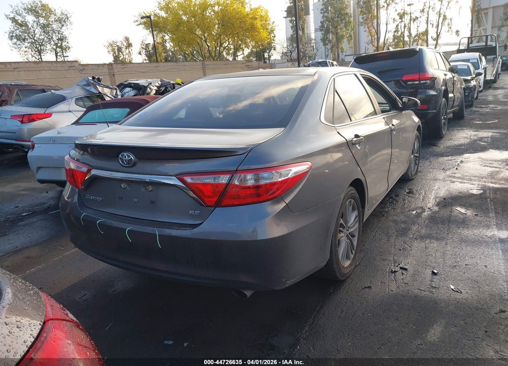 2016 TOYOTA CAMRY SE VIN: 4T1BF1FK2GU121018
