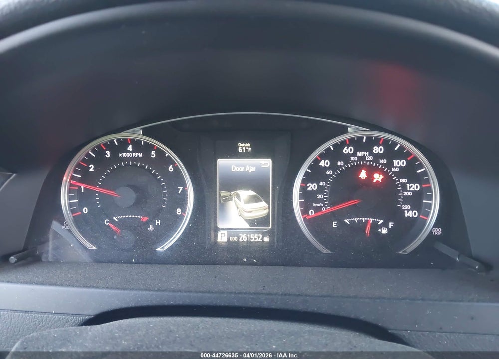 2016 TOYOTA CAMRY SE VIN: 4T1BF1FK2GU121018