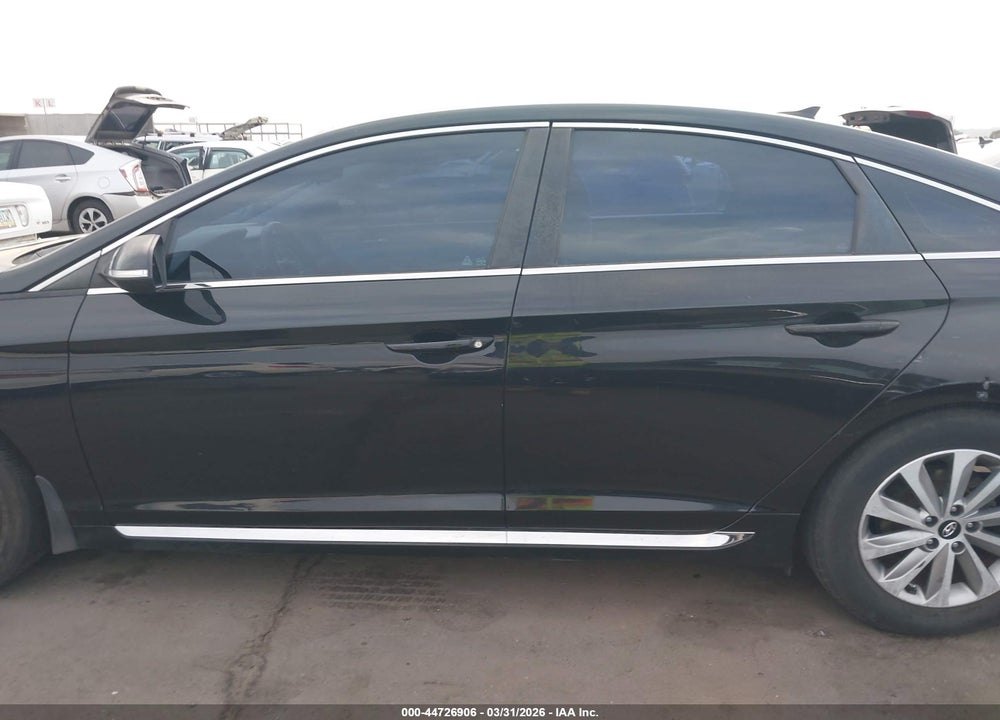 2015 HYUNDAI SONATA SPORT VIN: 5NPE34AF4FH211091