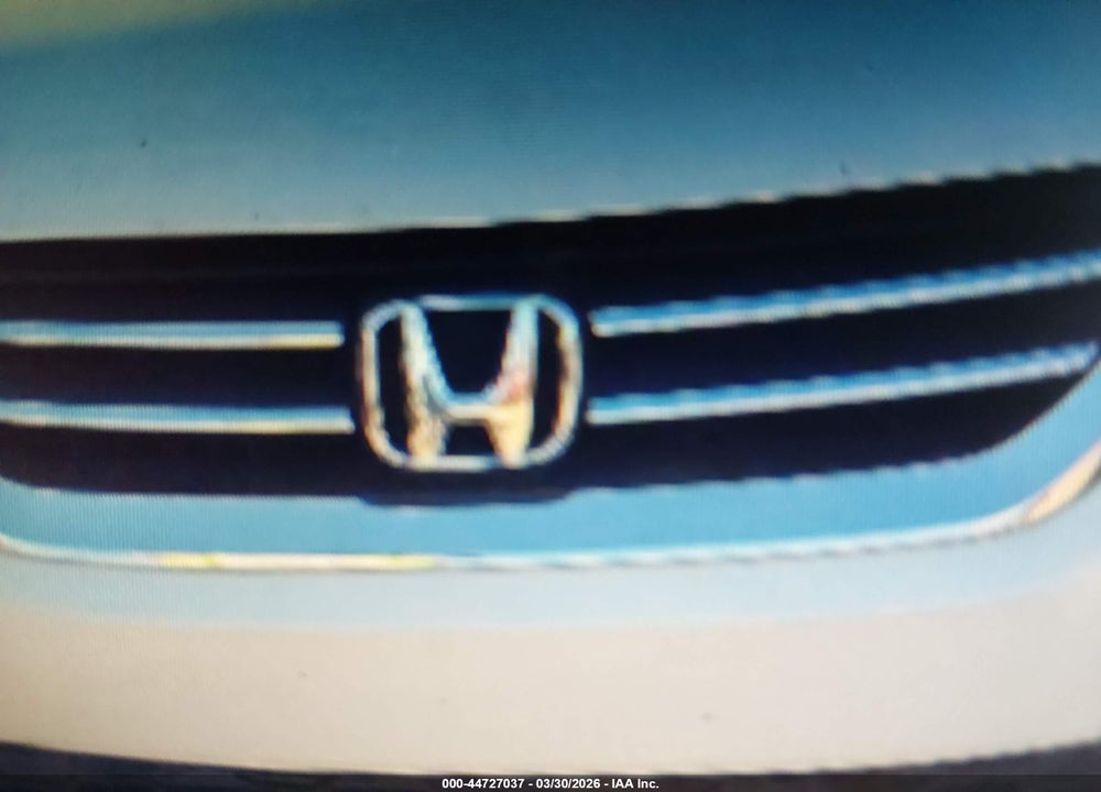 2015 HONDA ACCORD EX-L VIN: 1HGCR2F81FA110295