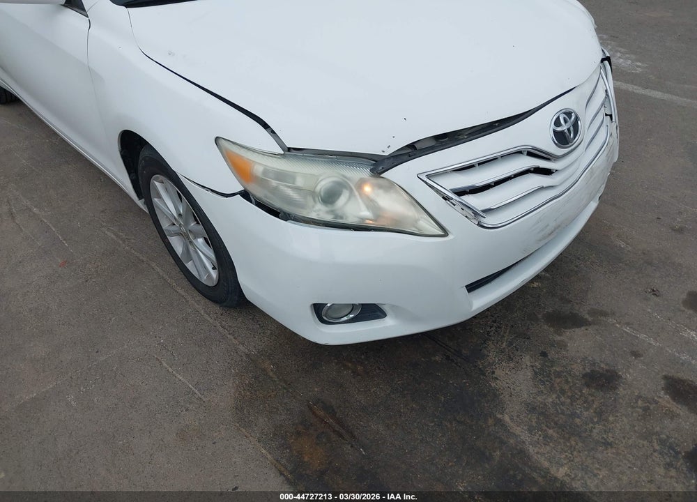 2011 TOYOTA CAMRY XLE VIN: 4T4BF3EK8BR197600