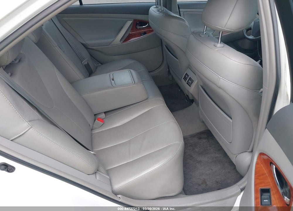 2011 TOYOTA CAMRY XLE VIN: 4T4BF3EK8BR197600
