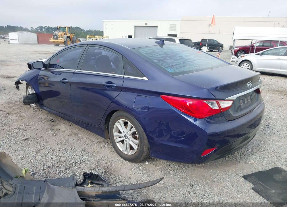 2014 HYUNDAI SONATA GLS VIN: 5NPEB4AC7EH843767