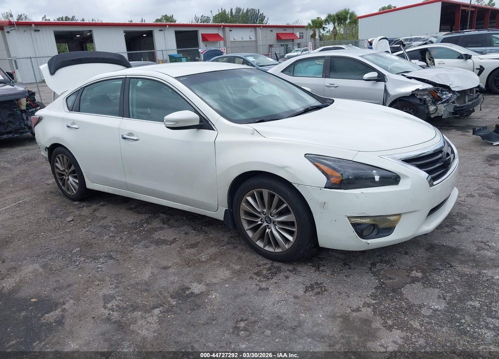 2014 NISSAN ALTIMA 2.5 S VIN: 1N4AL3APXEN363625