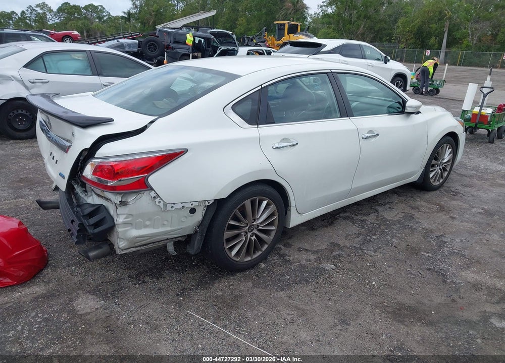 2014 NISSAN ALTIMA 2.5 S VIN: 1N4AL3APXEN363625