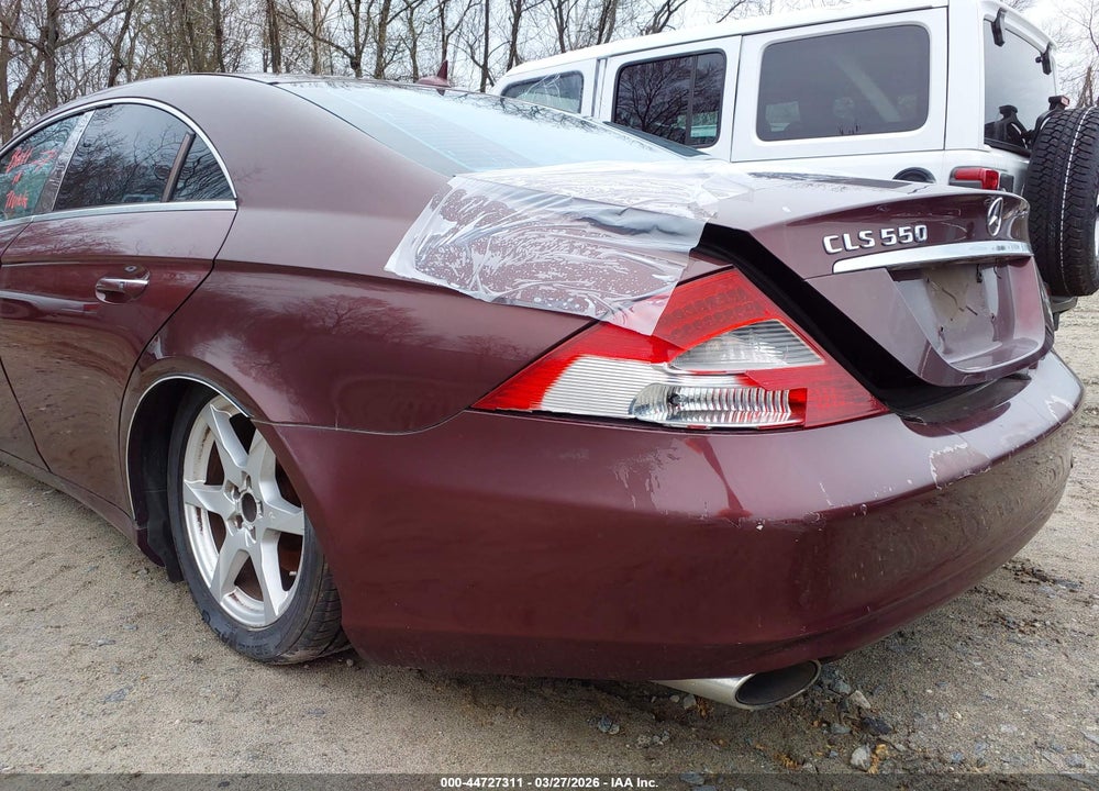 2008 MERCEDES-BENZ CLS 550 VIN: WDDDJ72X18A121715